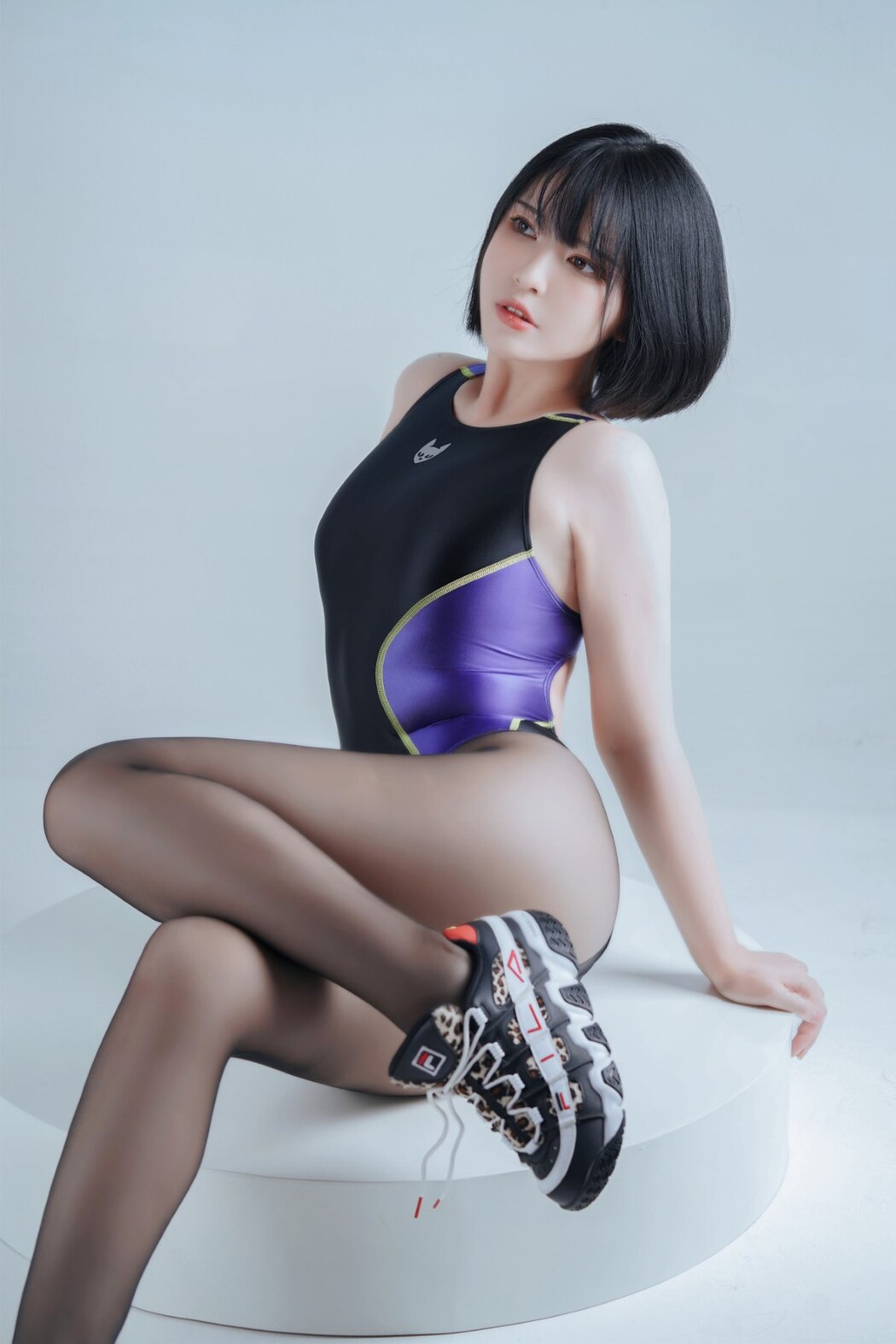 Coser@半半子 竞泳