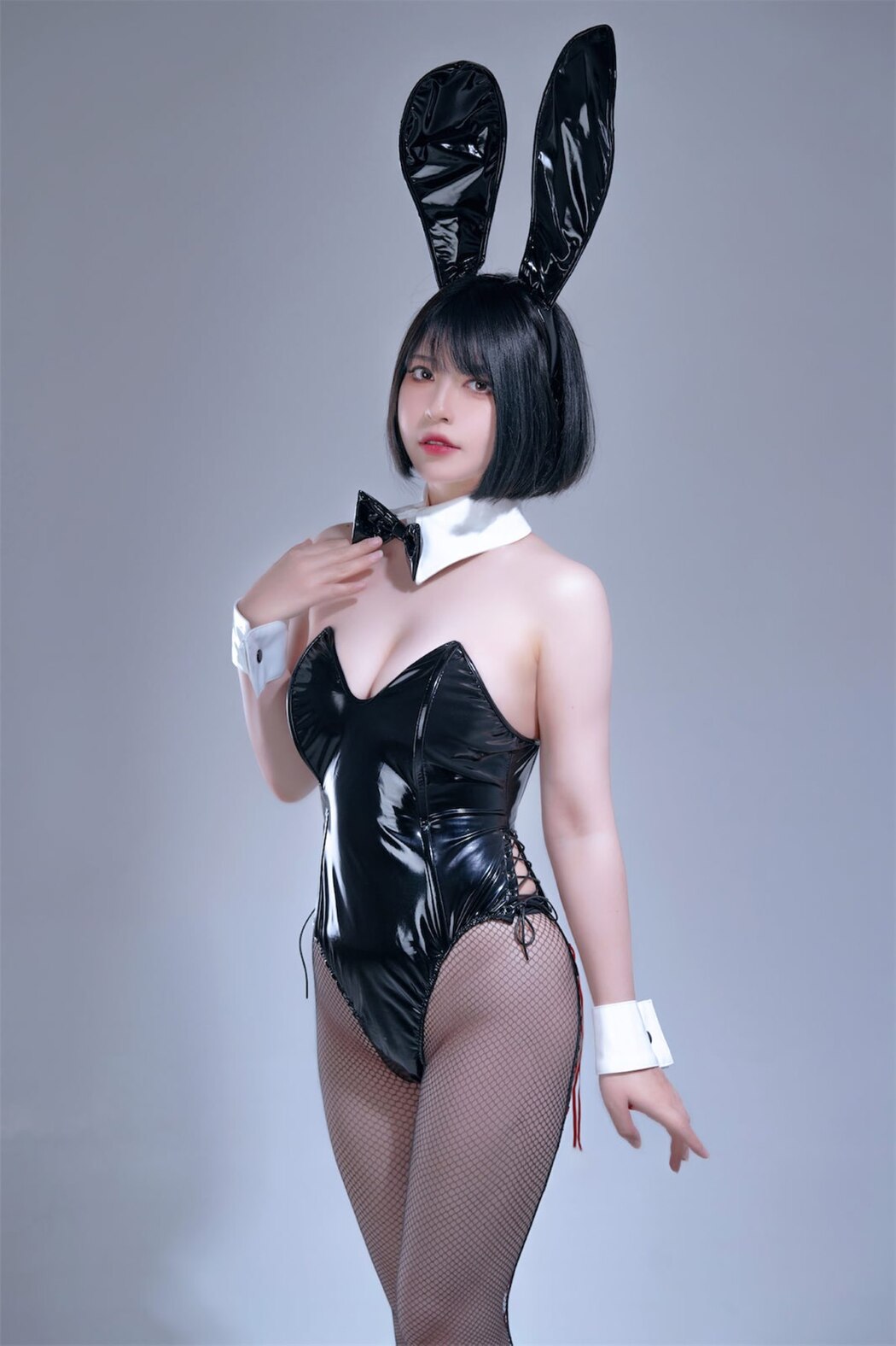 Coser@半半子 – Bunny Vol.02