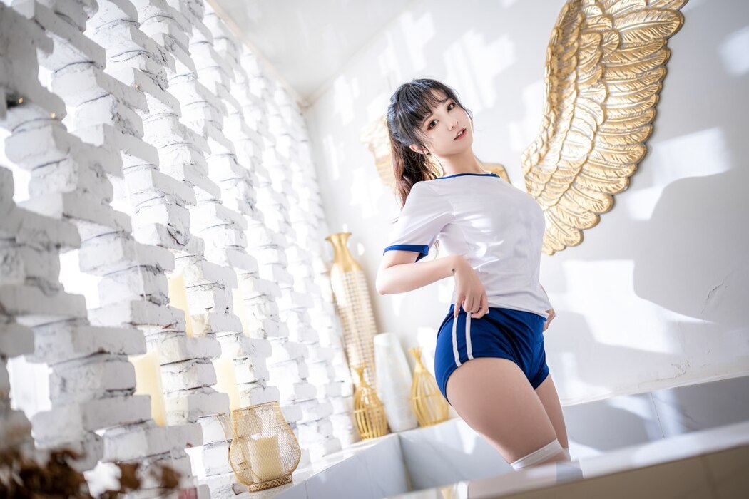 Coser@奇行家狗崽 – 浴场的体操服