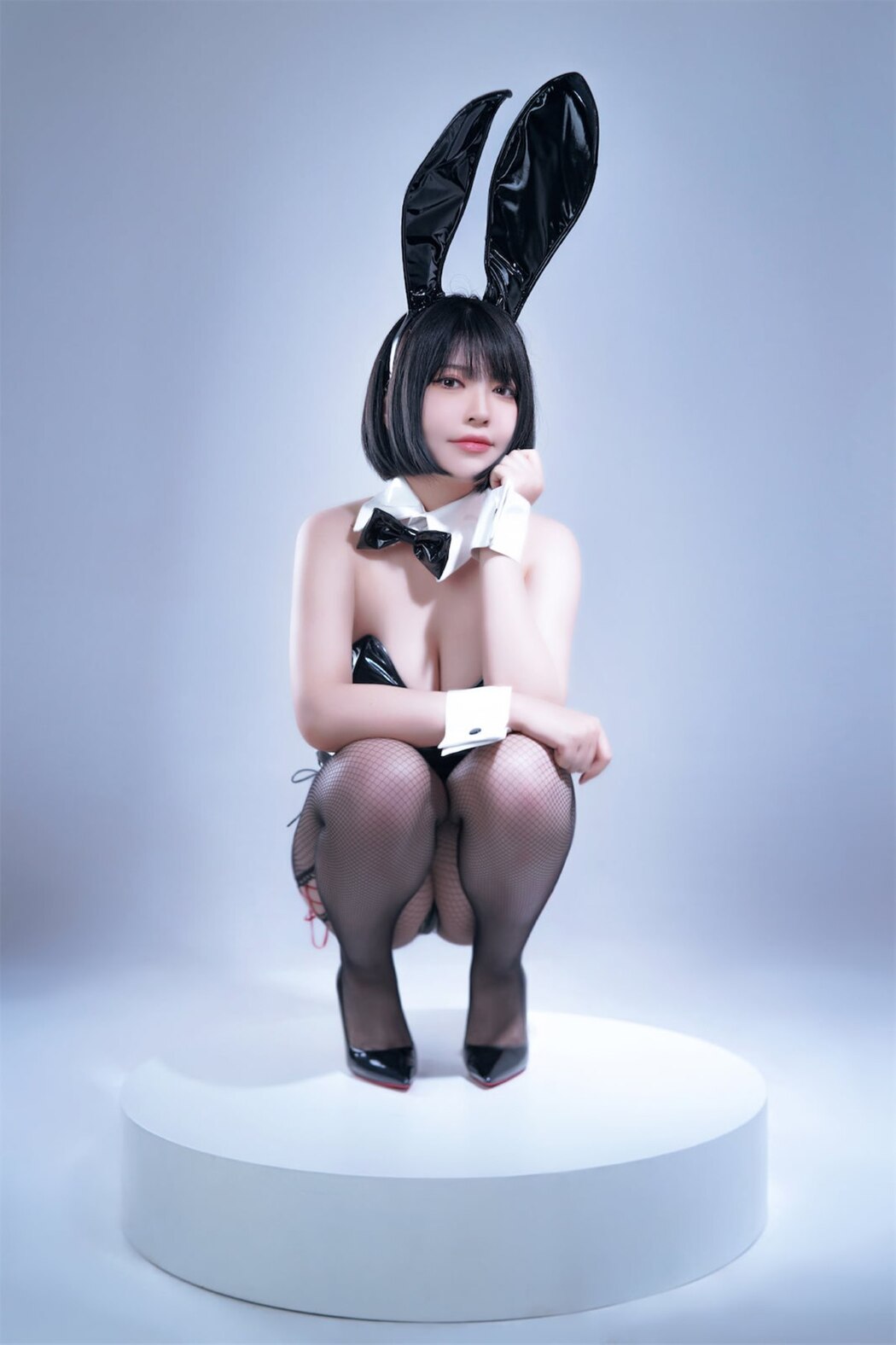 Coser@半半子 – Bunny Vol.02