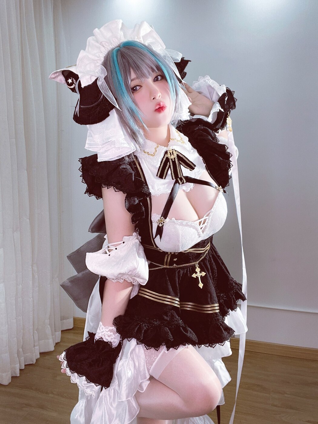 Coser@半半子 – 柴郡