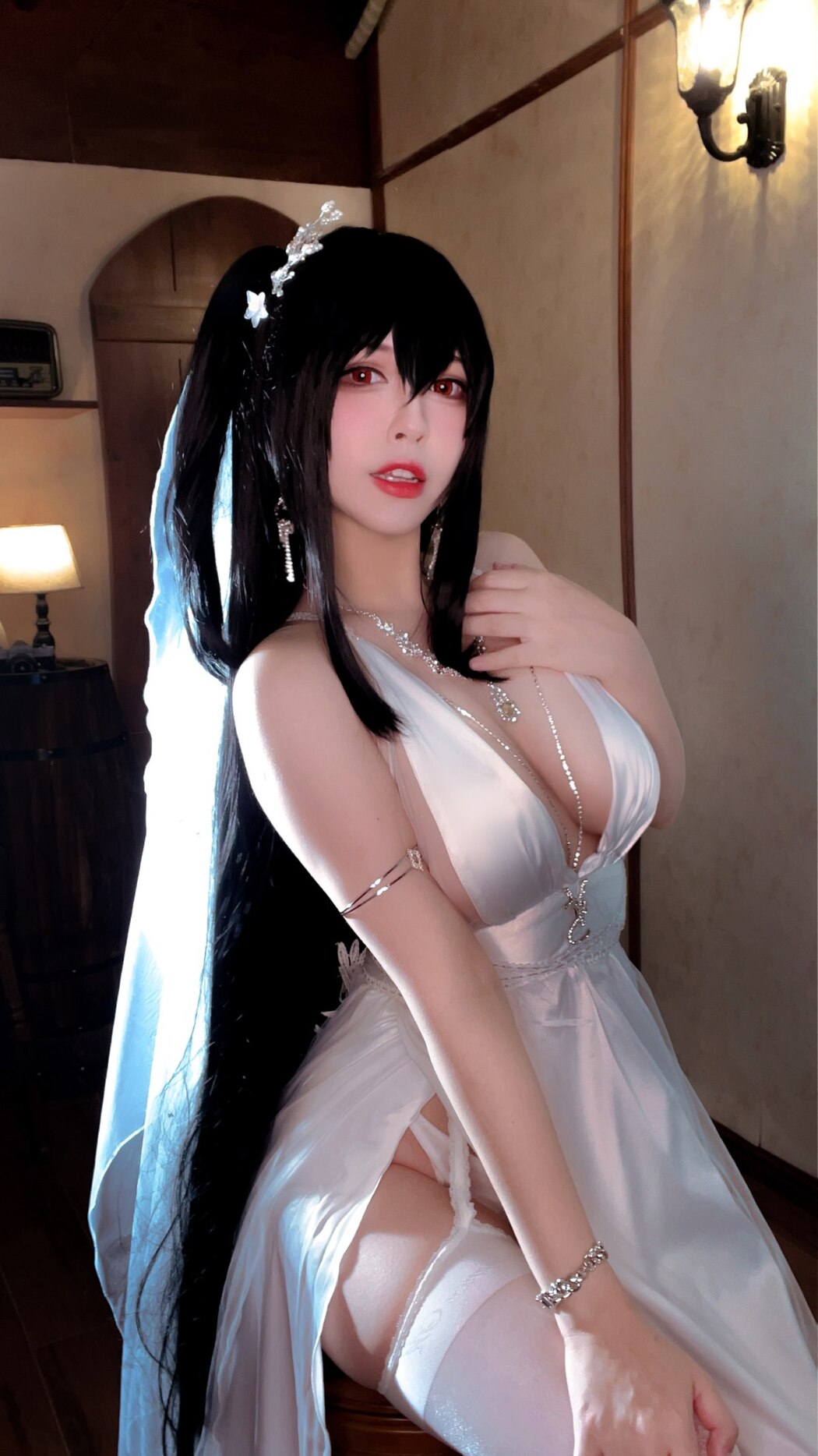 Coser@半半子 – 大凤花嫁