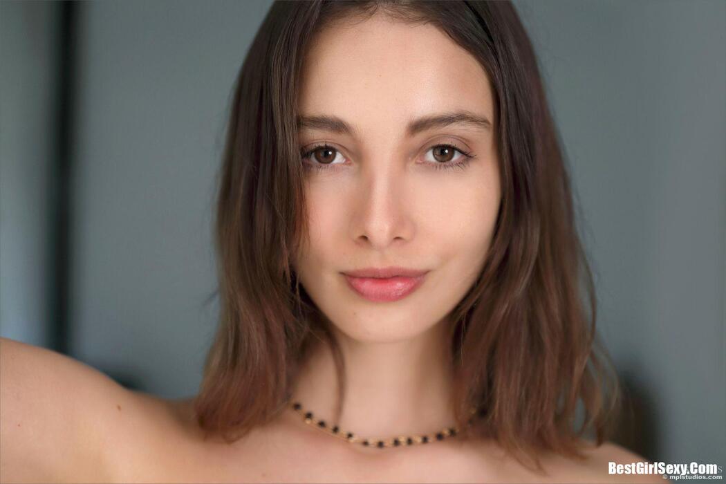 MPLStudios 2020.07.23 Calypso