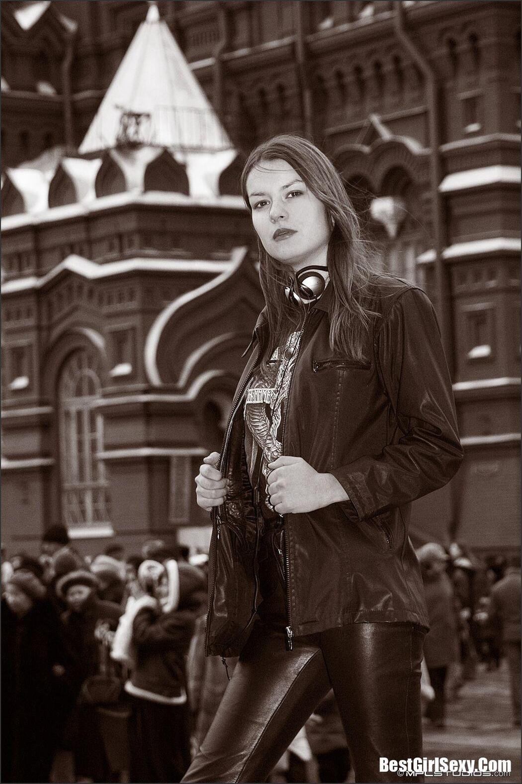 MPLStudios 2007.01.30 Ulia