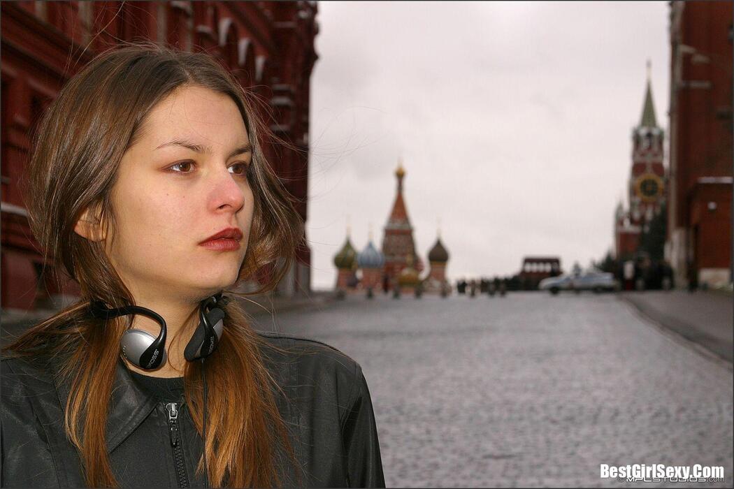 MPLStudios 2007.01.30 Ulia