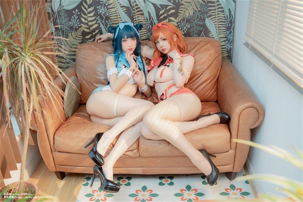 Coser@皮皮奶可可爱了啦 And 周叽是可爱兔兔 – 服务员