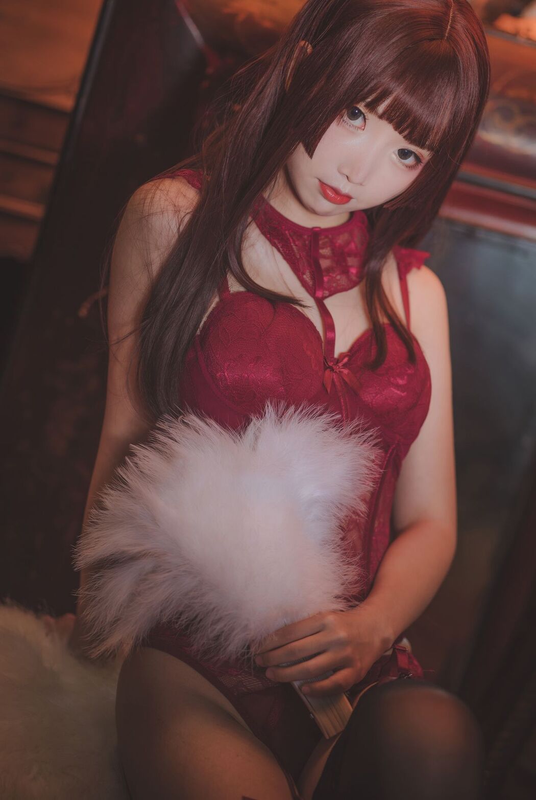 Coser@面饼仙儿 Vol.014 脑内少女 红色束衣