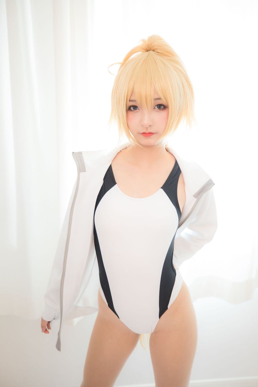 Coser@神楽坂真冬 Vol.036 电子相册-白贞德 Swimingthedrea A