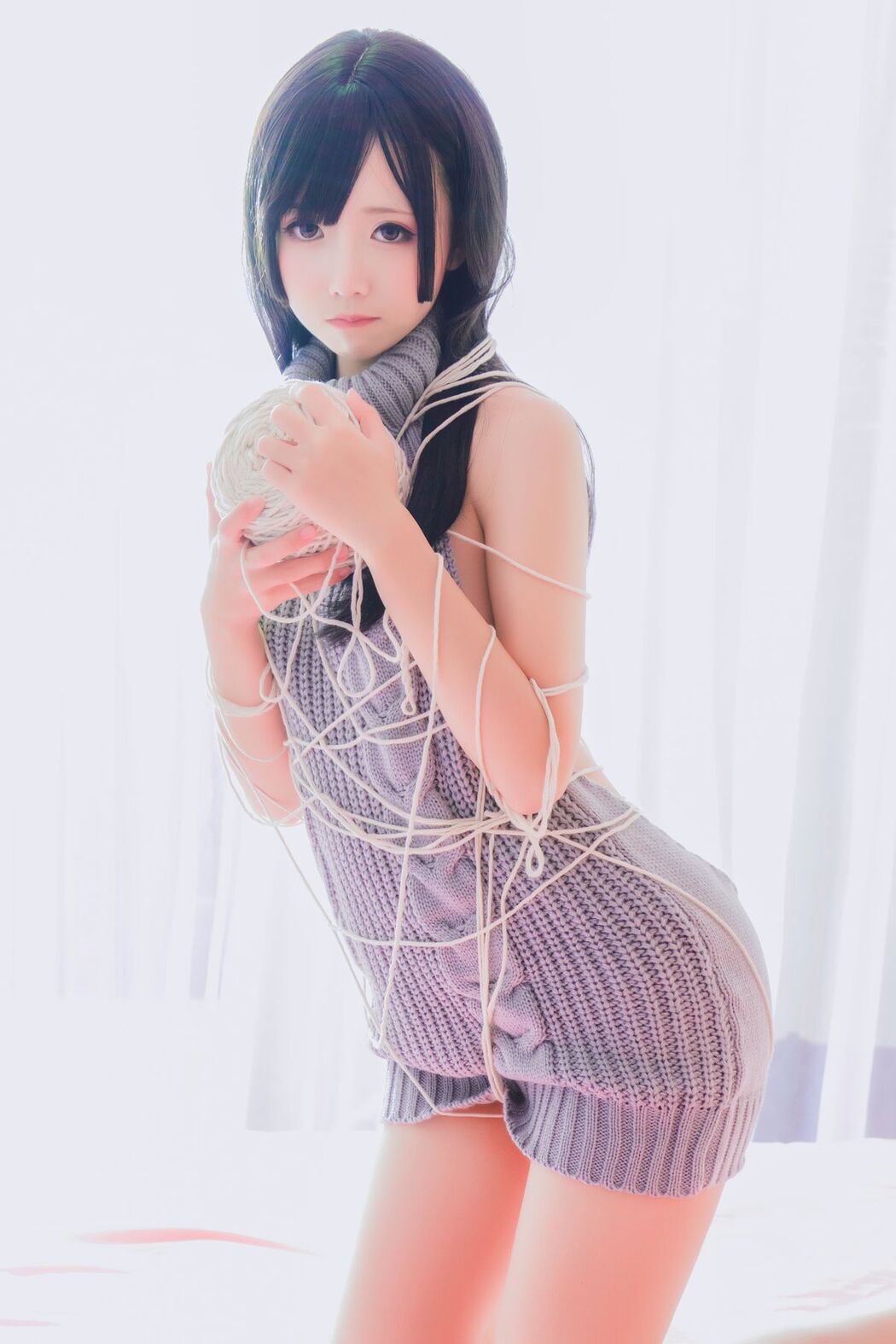 Coser@面饼仙儿 No.006 露背毛衣