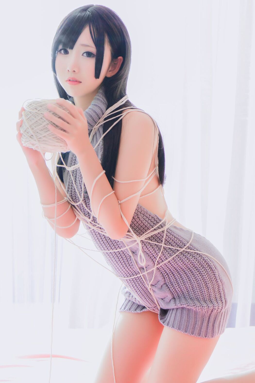 Coser@面饼仙儿 No.006 露背毛衣