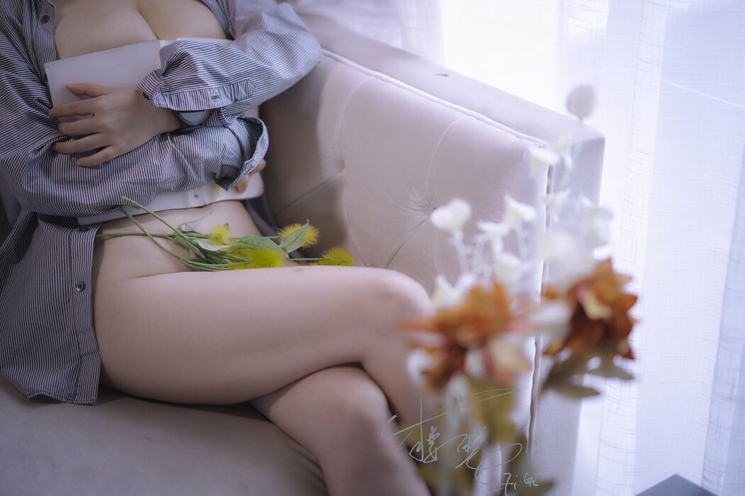 Coser@樱晚gigi 你的衬衫