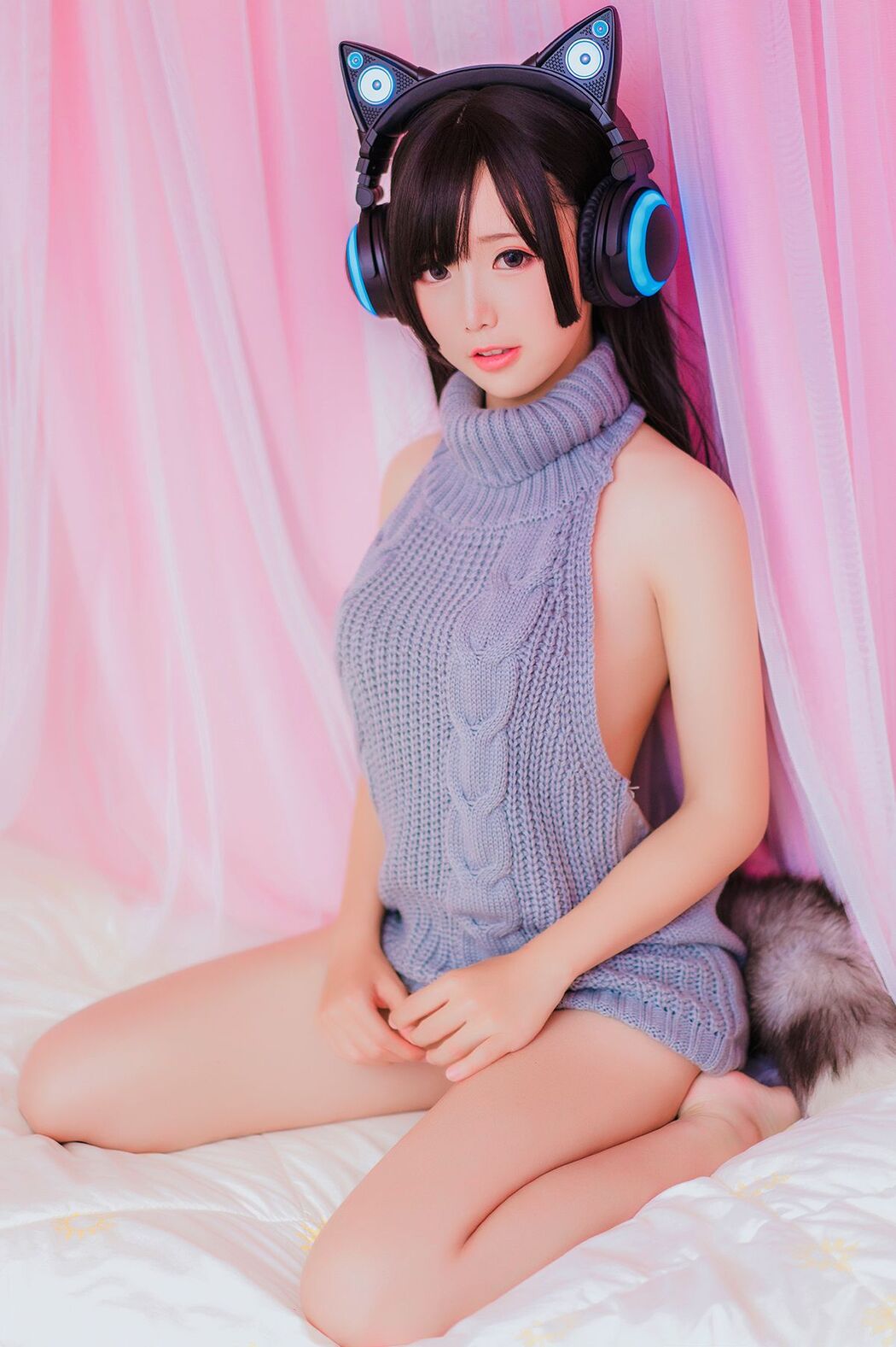 Coser@面饼仙儿 No.006 露背毛衣 Cover Photo