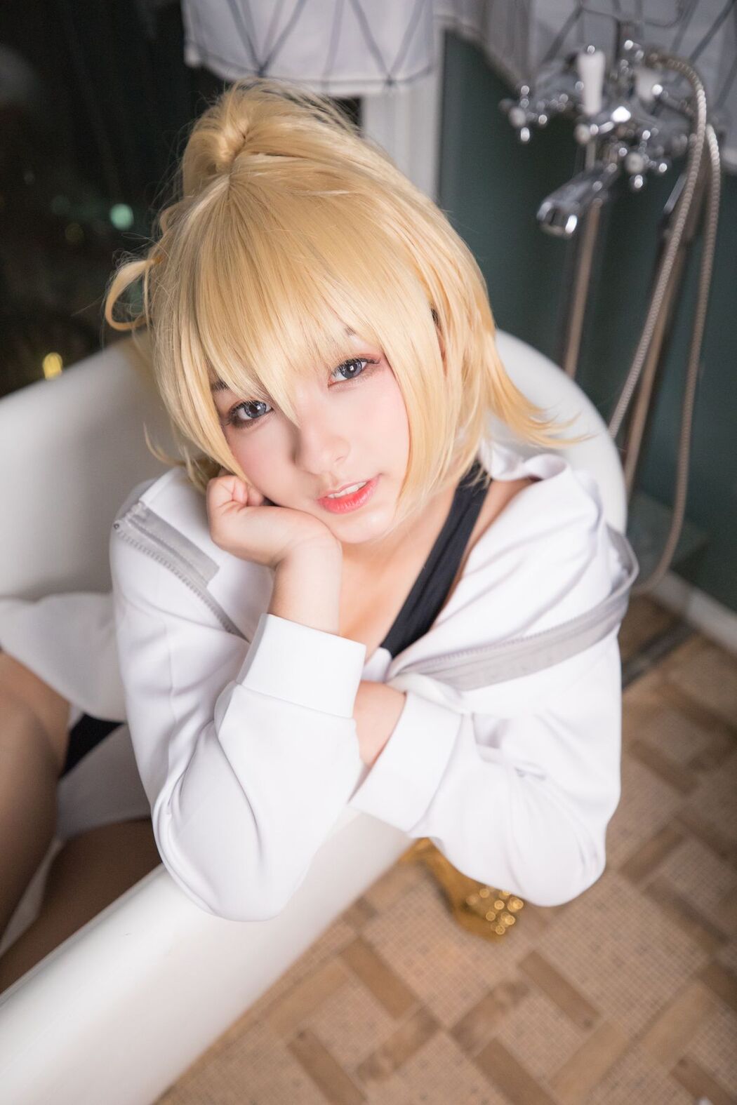 Coser@神楽坂真冬 Vol.036 电子相册-白贞德 Swimingthedrea B