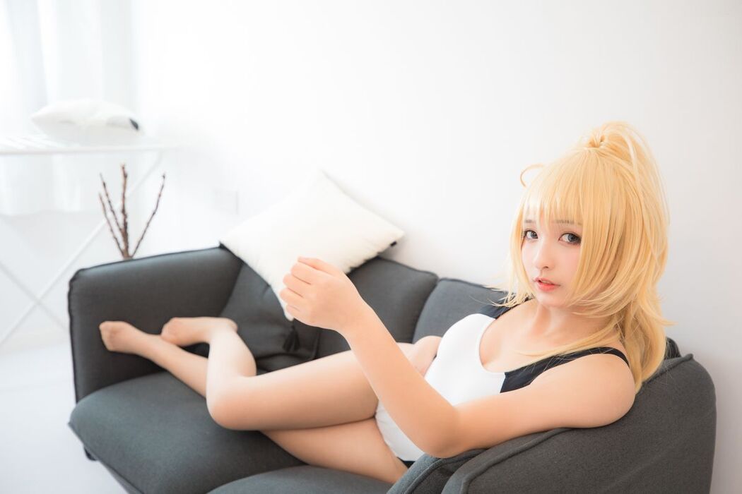 Coser@神楽坂真冬 Vol.036 电子相册-白贞德 Swimingthedrea A