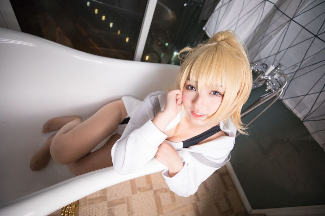 Coser@神楽坂真冬 Vol.036 电子相册-白贞德 Swimingthedrea B