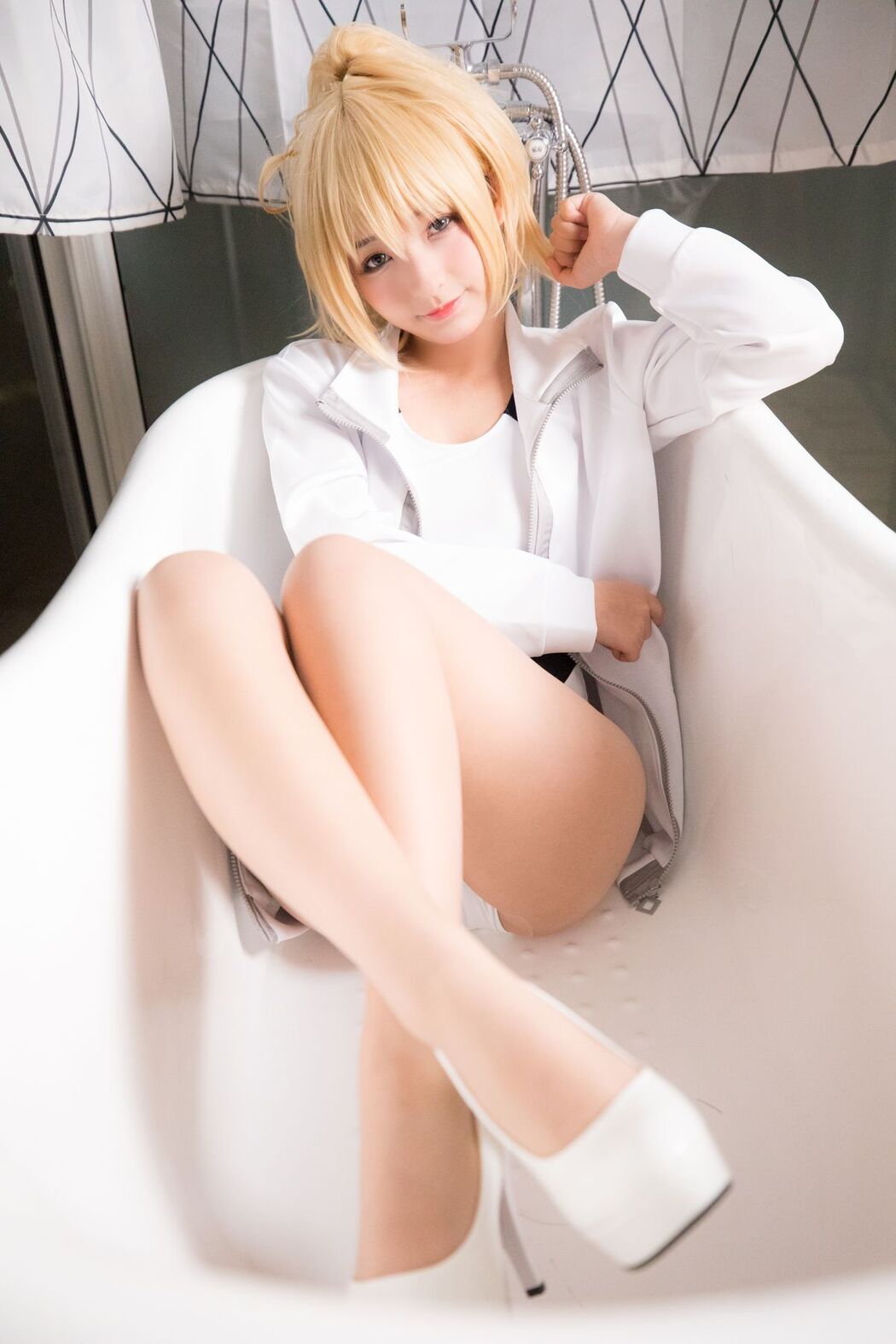 Coser@神楽坂真冬 Vol.036 电子相册-白贞德 Swimingthedrea B