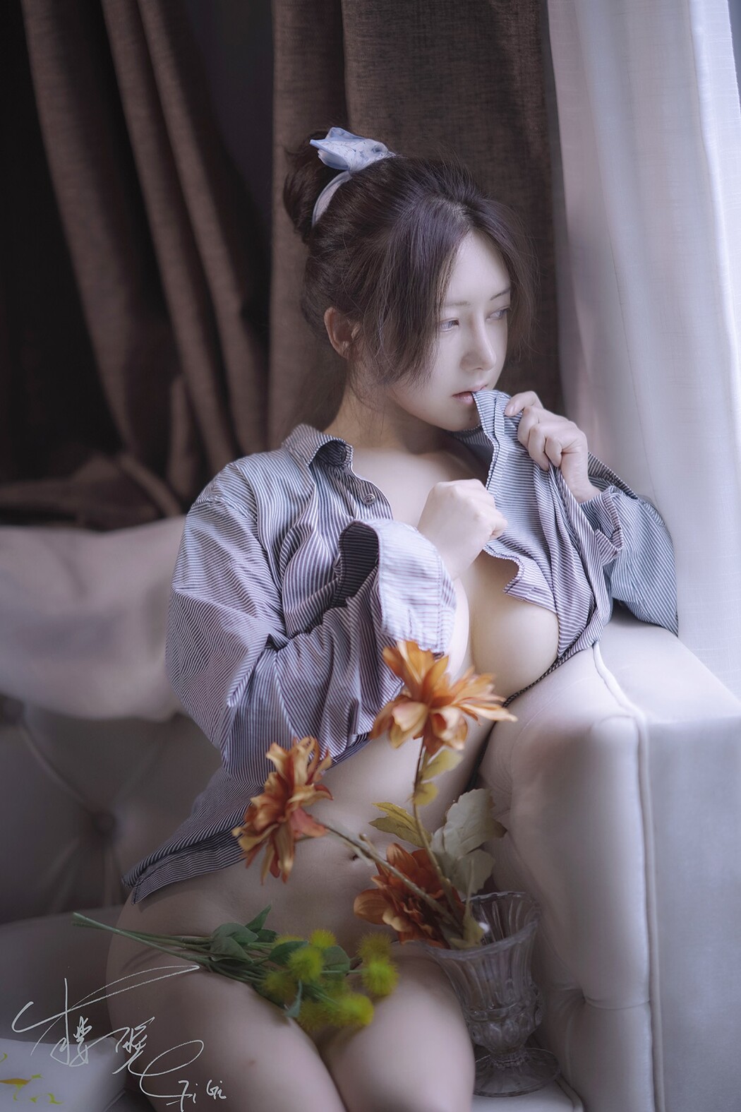 Coser@樱晚gigi 你的衬衫 Cover Photo