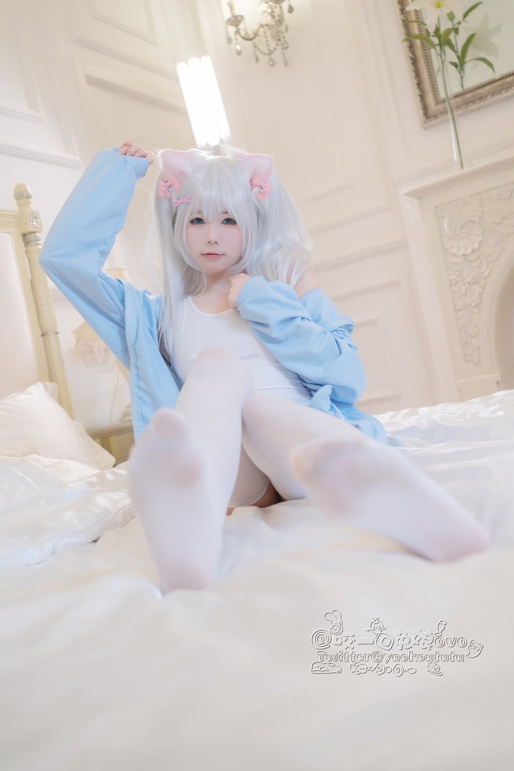 Coser@黏黏团子兔 做你的猫