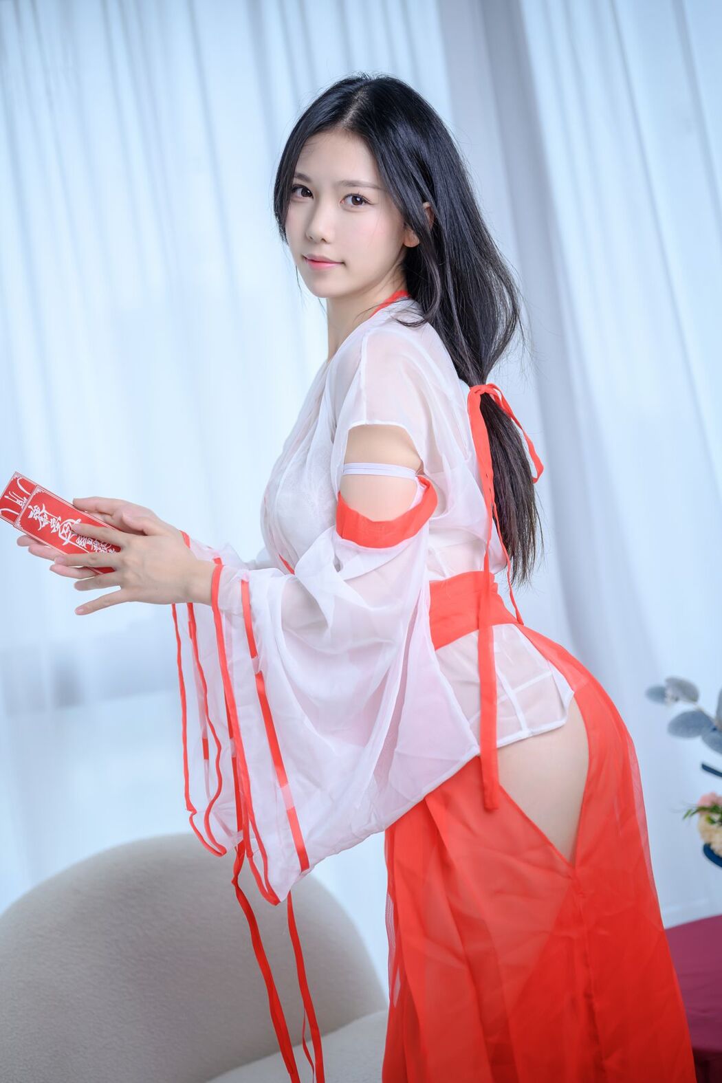 Coser@抖娘-利世 Vol.072 私人驱邪