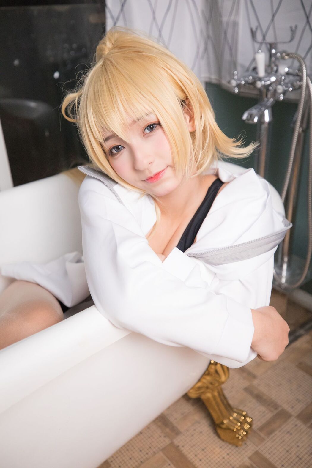 Coser@神楽坂真冬 Vol.036 电子相册-白贞德 Swimingthedrea B