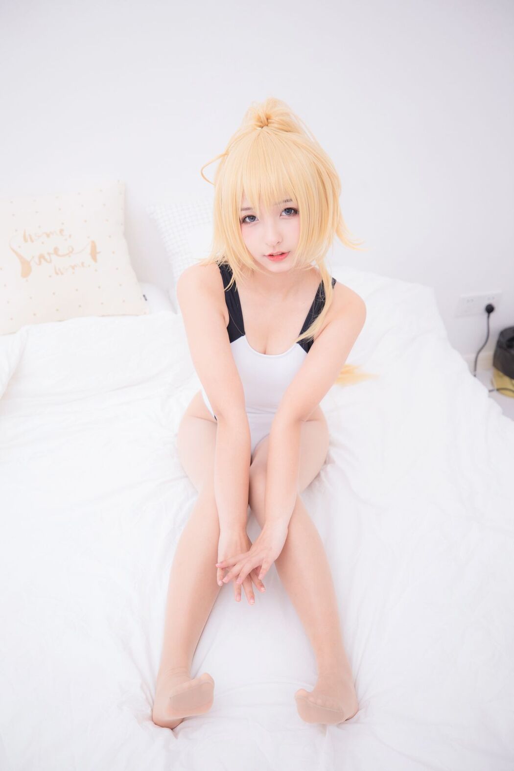 Coser@神楽坂真冬 Vol.036 电子相册-白贞德 Swimingthedrea A