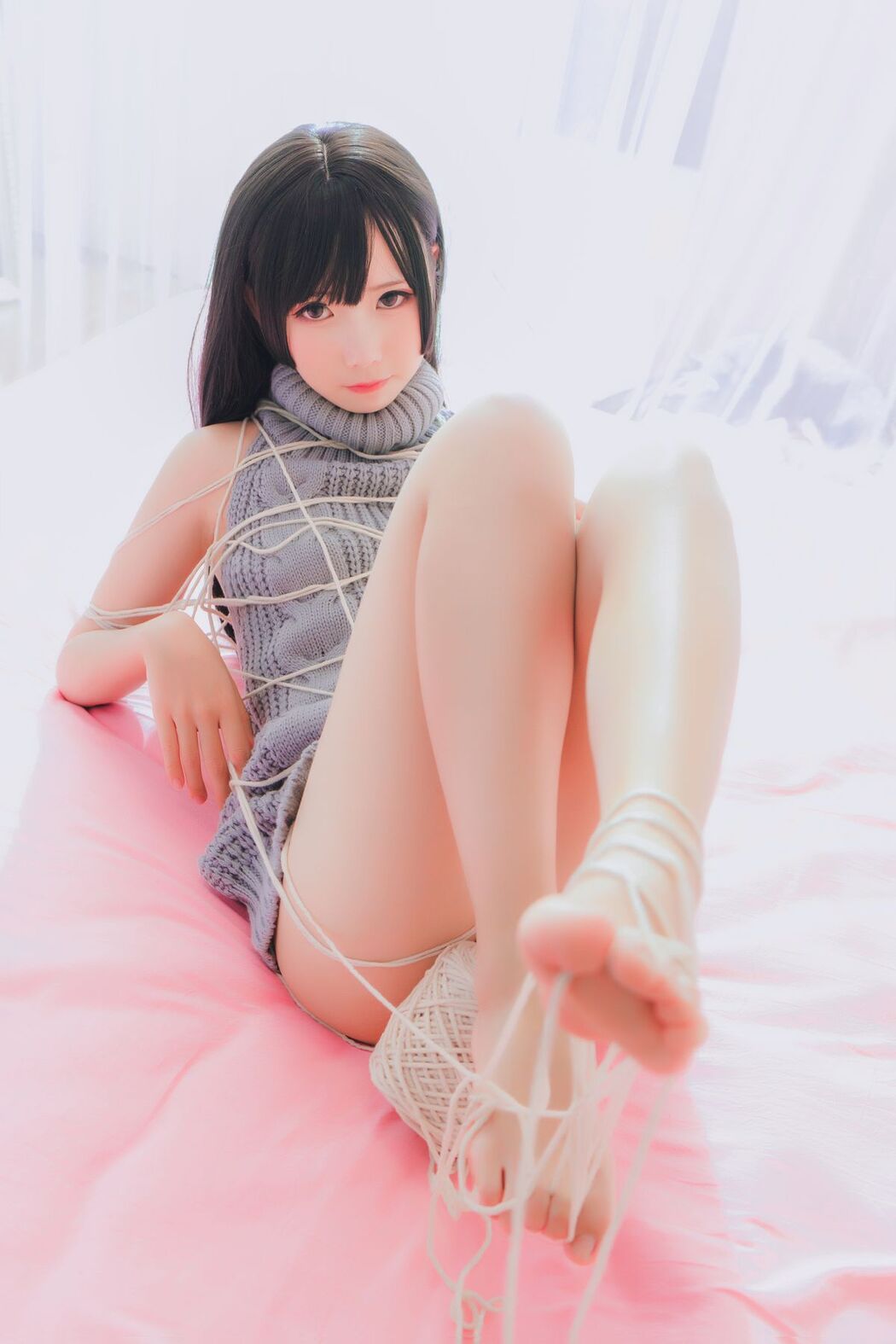 Coser@面饼仙儿 No.006 露背毛衣