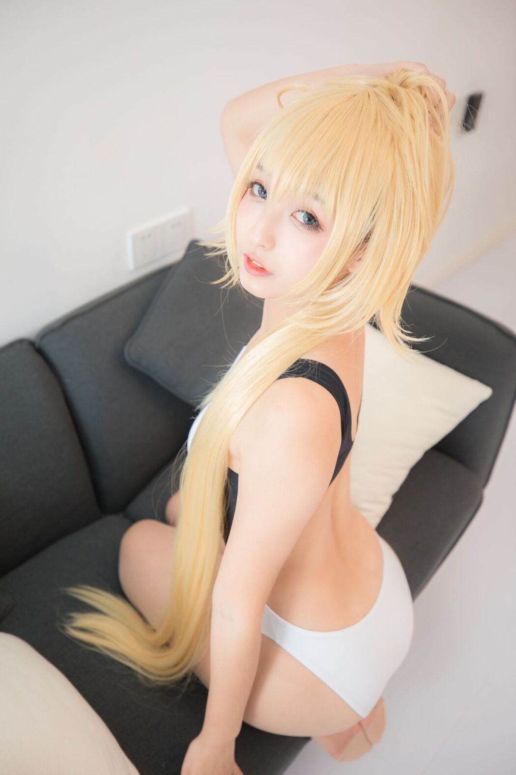 Coser@神楽坂真冬 Vol.036 电子相册-白贞德 Swimingthedrea A