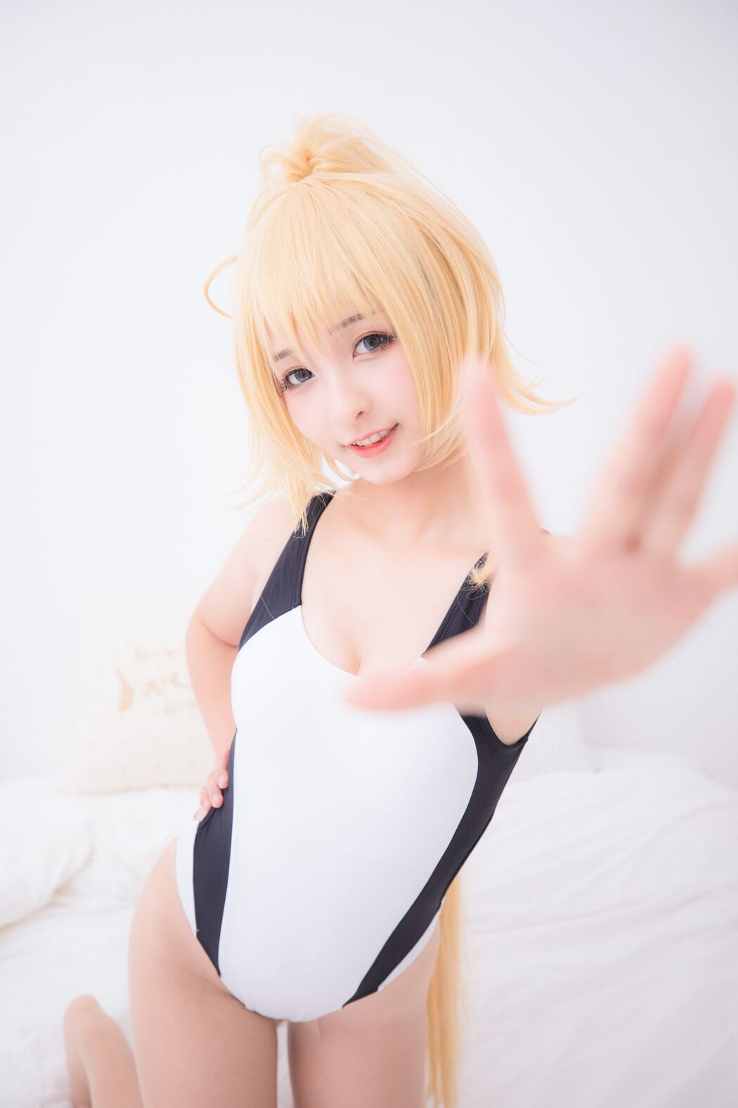 Coser@神楽坂真冬 Vol.036 电子相册-白贞德 Swimingthedrea B