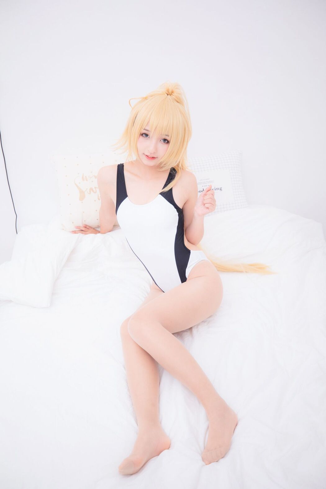 Coser@神楽坂真冬 Vol.036 电子相册-白贞德 Swimingthedrea A