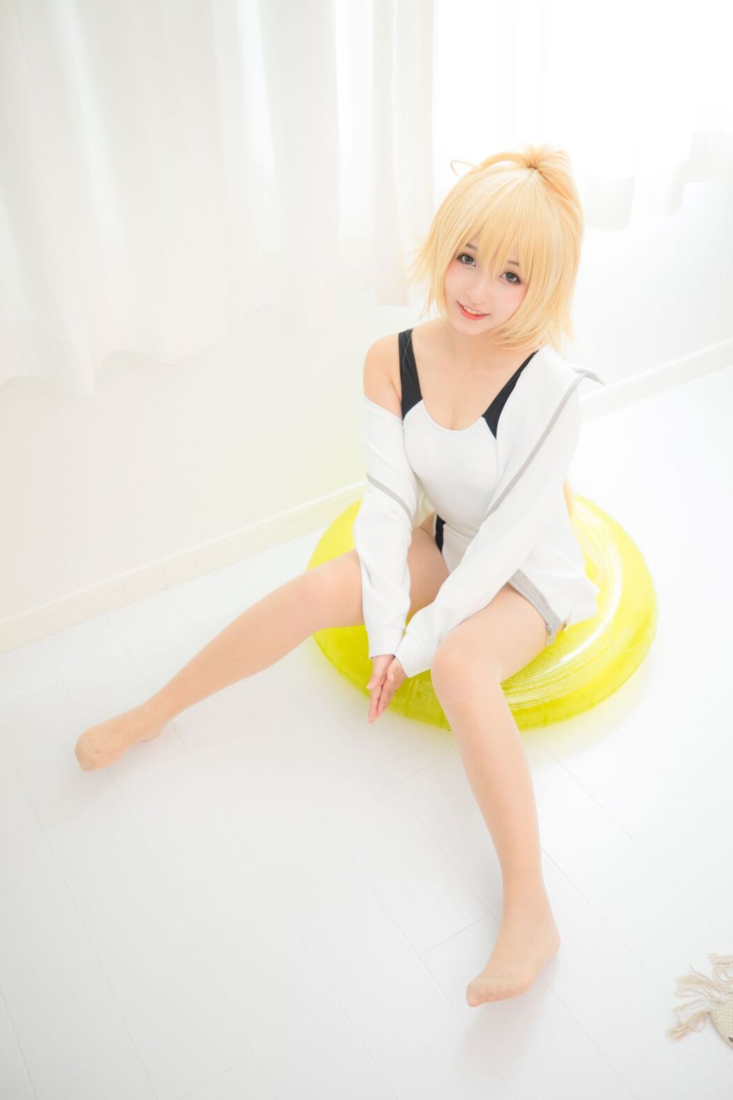 Coser@神楽坂真冬 Vol.036 电子相册-白贞德 Swimingthedrea A