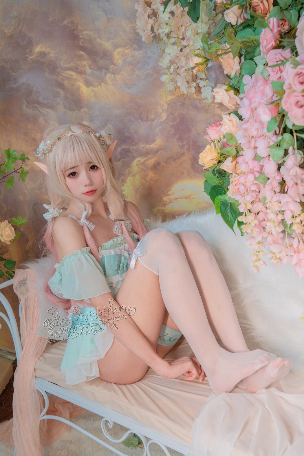 Coser@黏黏团子兔 豌豆公主的秘密花房