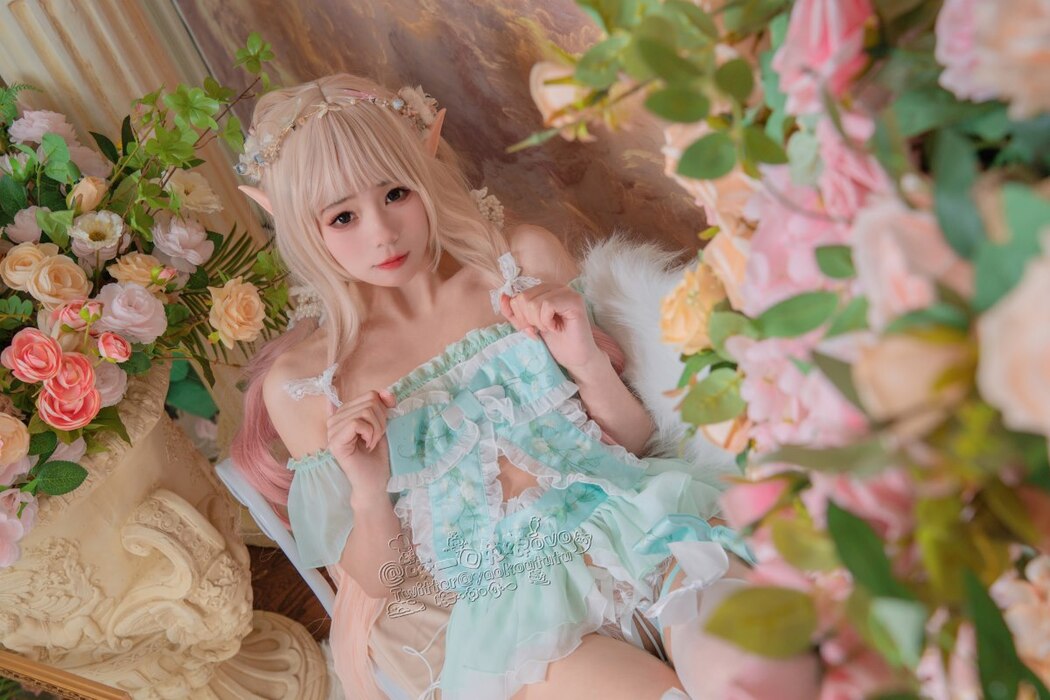 Coser@黏黏团子兔 豌豆公主的秘密花房