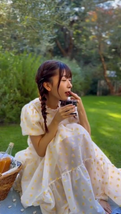  鈴原希実 エロ画像！エッチなギャップにビンビン！ Cover Photo