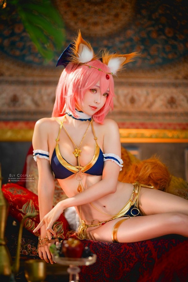  台湾コスプレイヤー エロ画像！バインバインなおっぱいが抜ける！