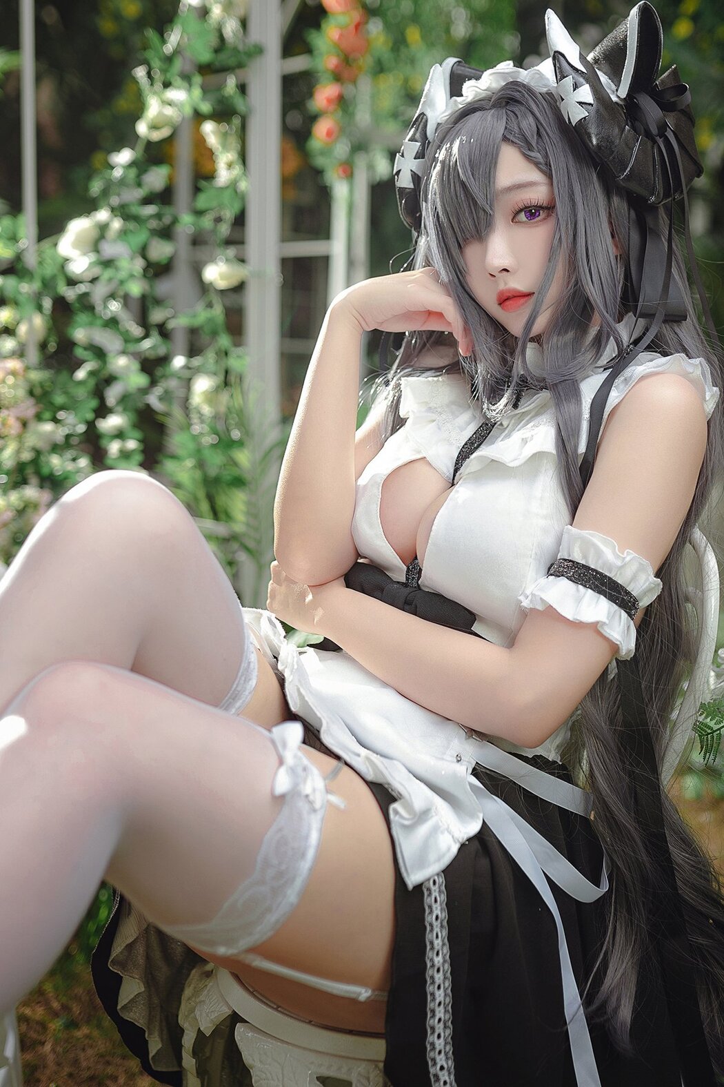 Coser@宮本桜 – 奥古斯特 女仆装 Cover Photo