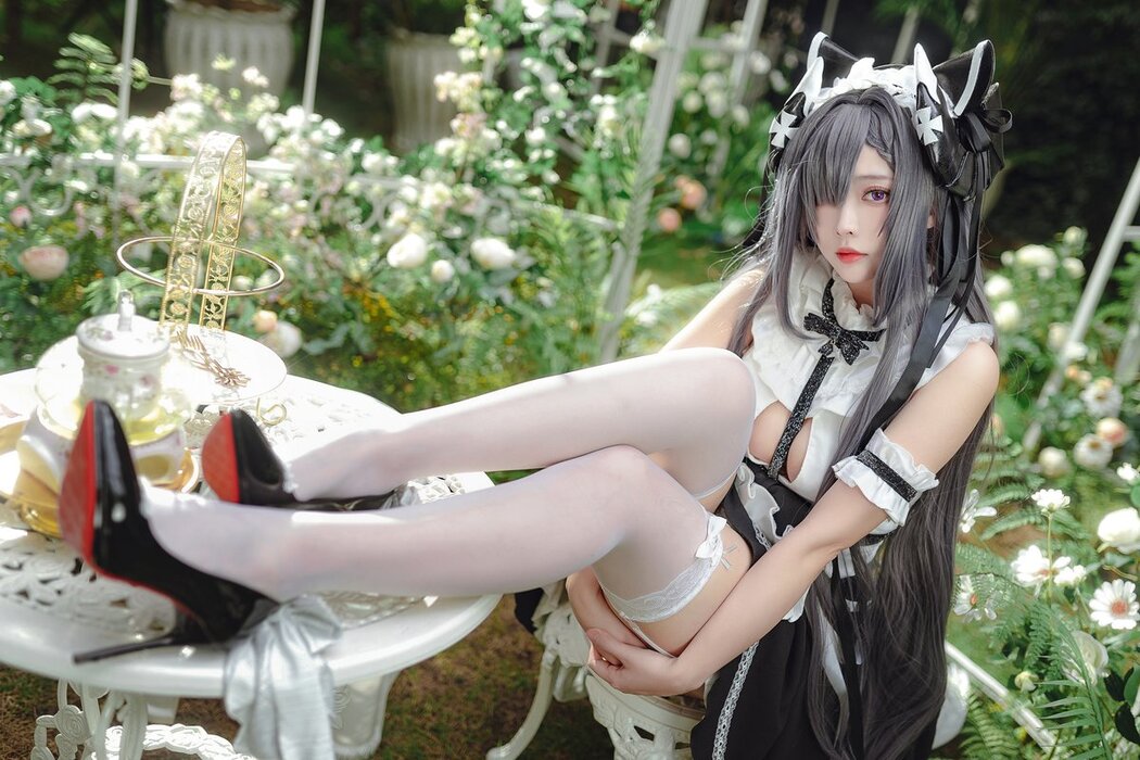 Coser@宮本桜 – 奥古斯特 女仆装