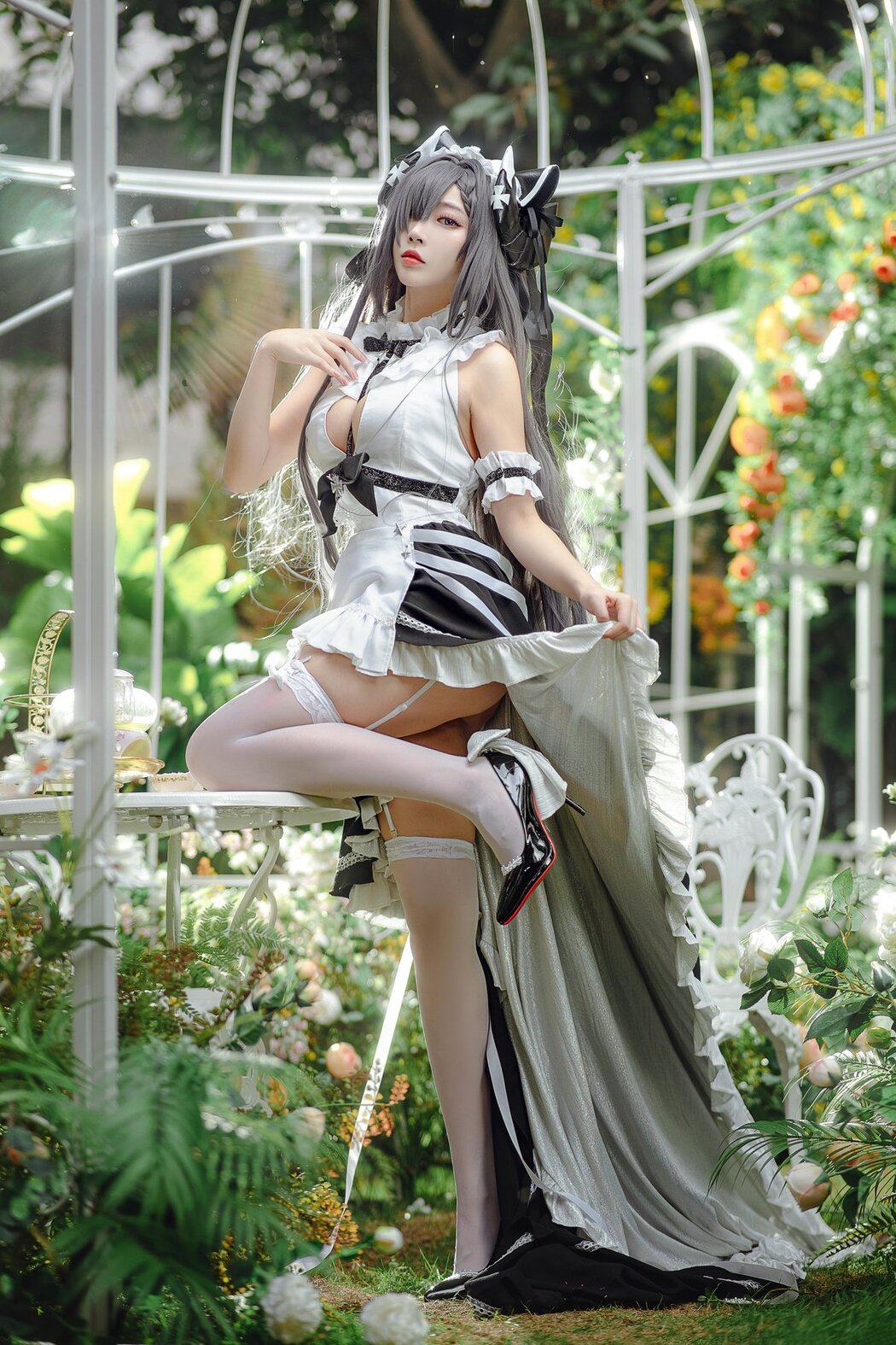 Coser@宮本桜 – 奥古斯特 女仆装