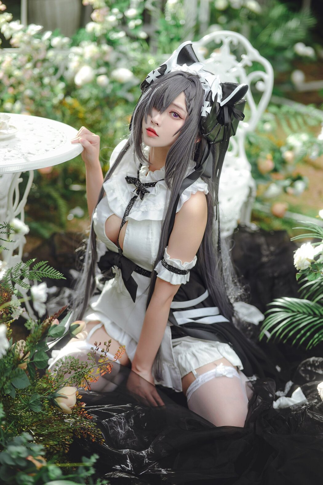 Coser@宮本桜 – 奥古斯特 女仆装