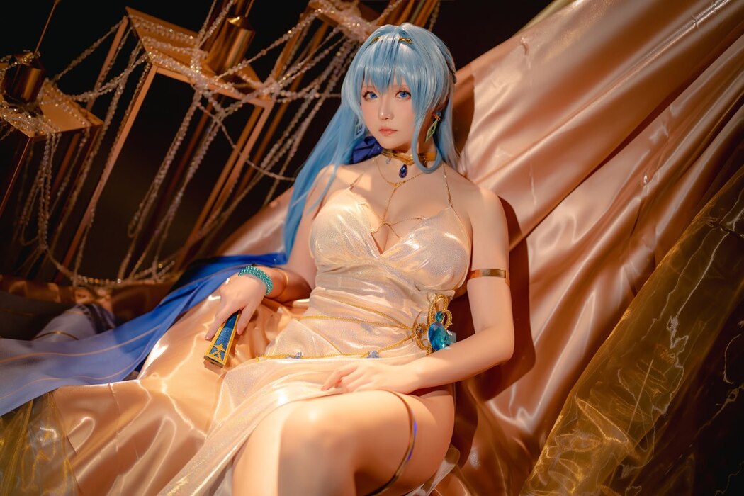 Coser@星之迟迟Hoshilily Nikke-海伦