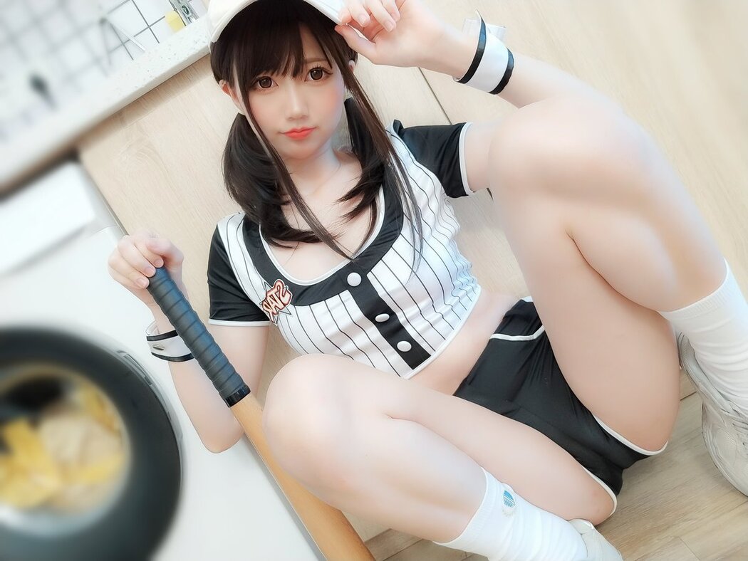 Coser@NAGISA魔物喵 – Fantia – 今日は野球服です〜〜