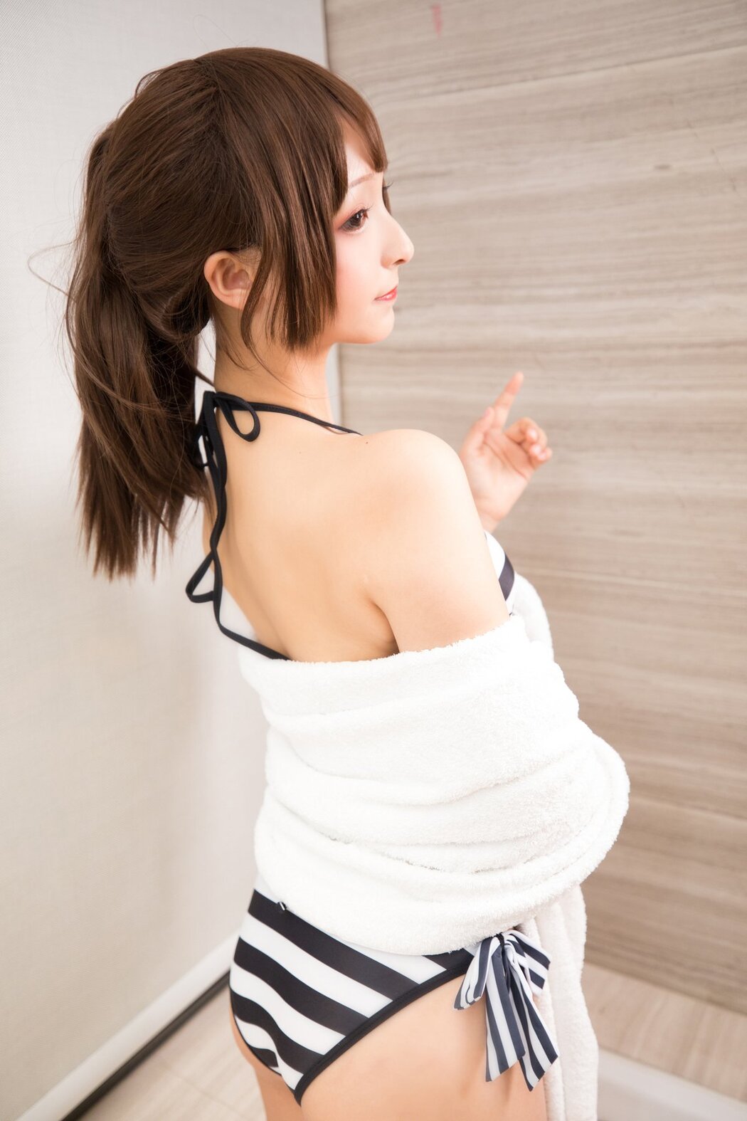 Coser@神楽坂真冬 Vol.049 电子相册-加藤惠 君の世界に B