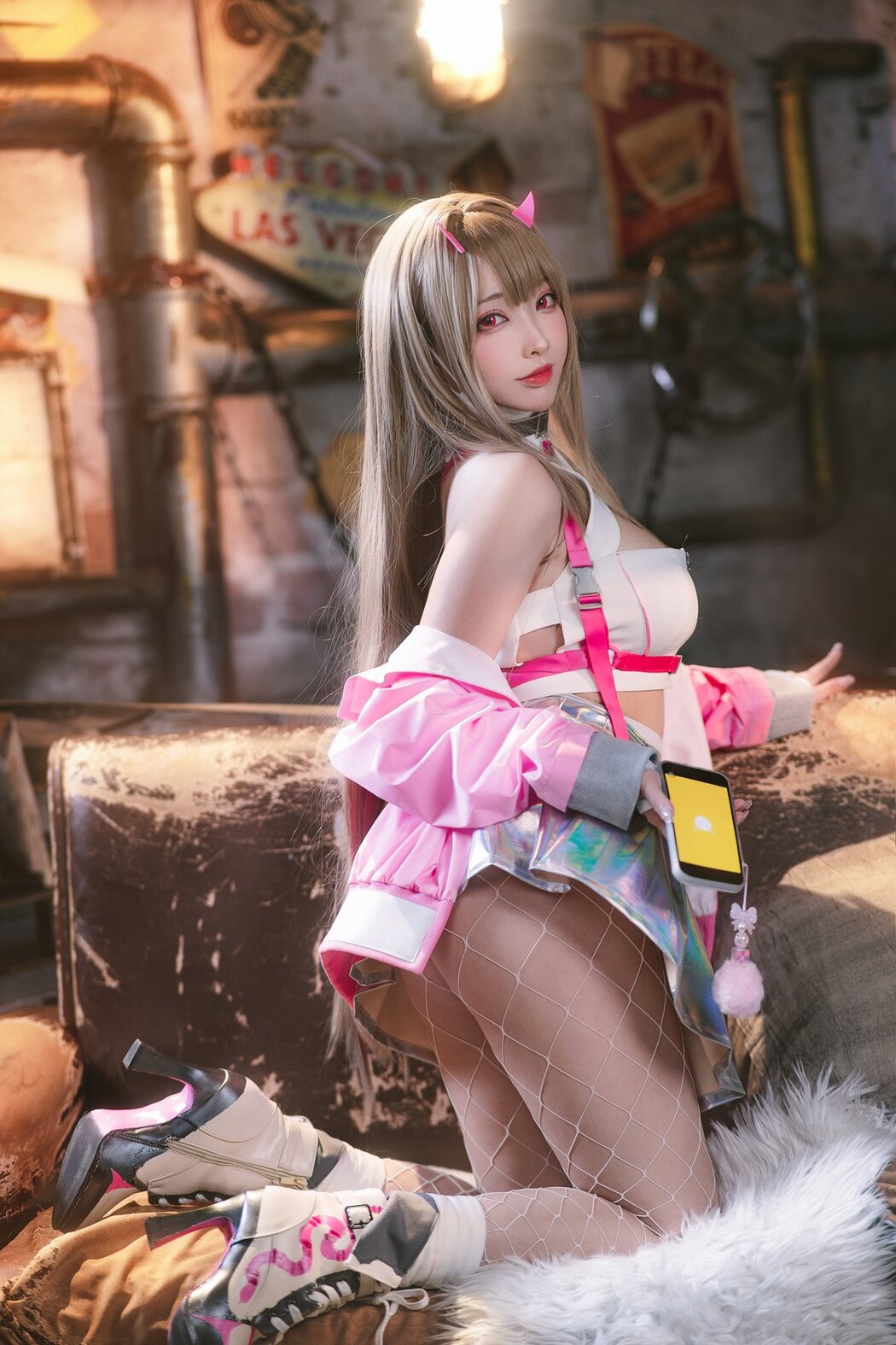 Coser@宮本桜 – 毒蛇