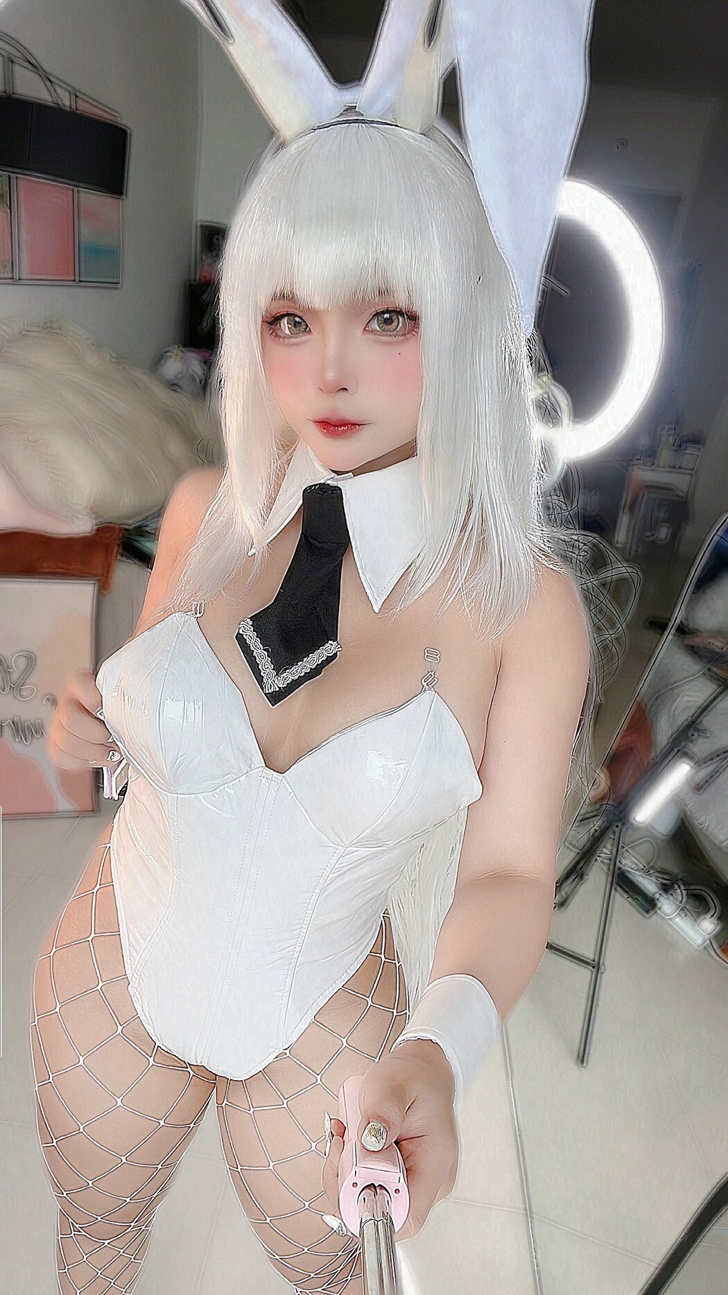 Coser@Sayo Momo – NIKKE Naughty Oil Bunny