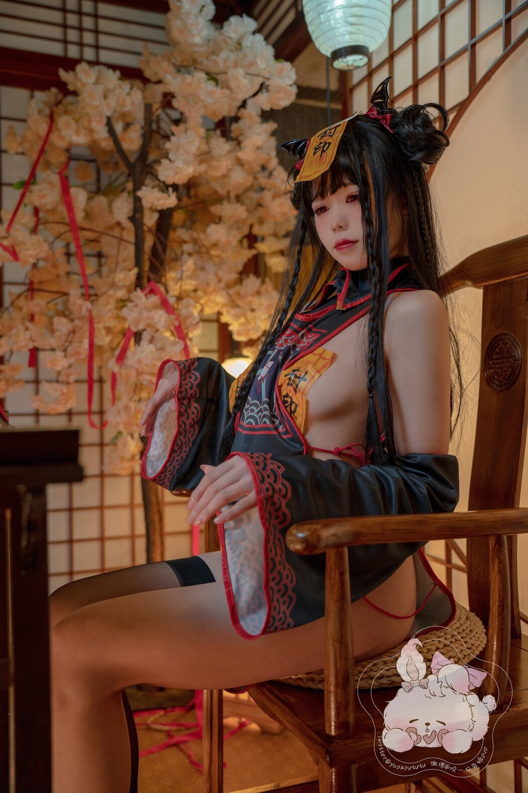 Coser@黏黏团子兔 – 僵尸蹲蹲