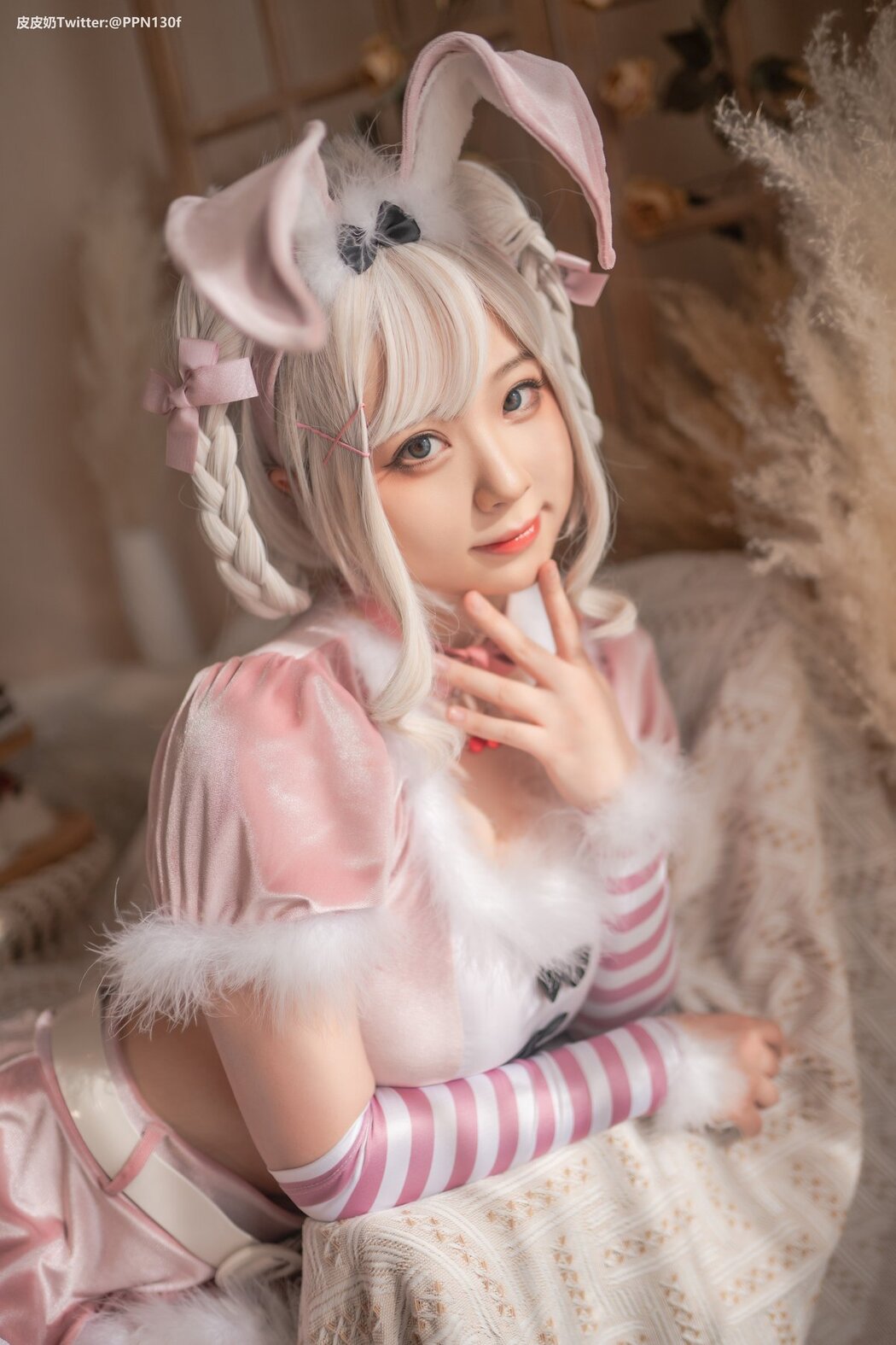 Coser@皮皮奶可可爱了啦 粉色兔兔