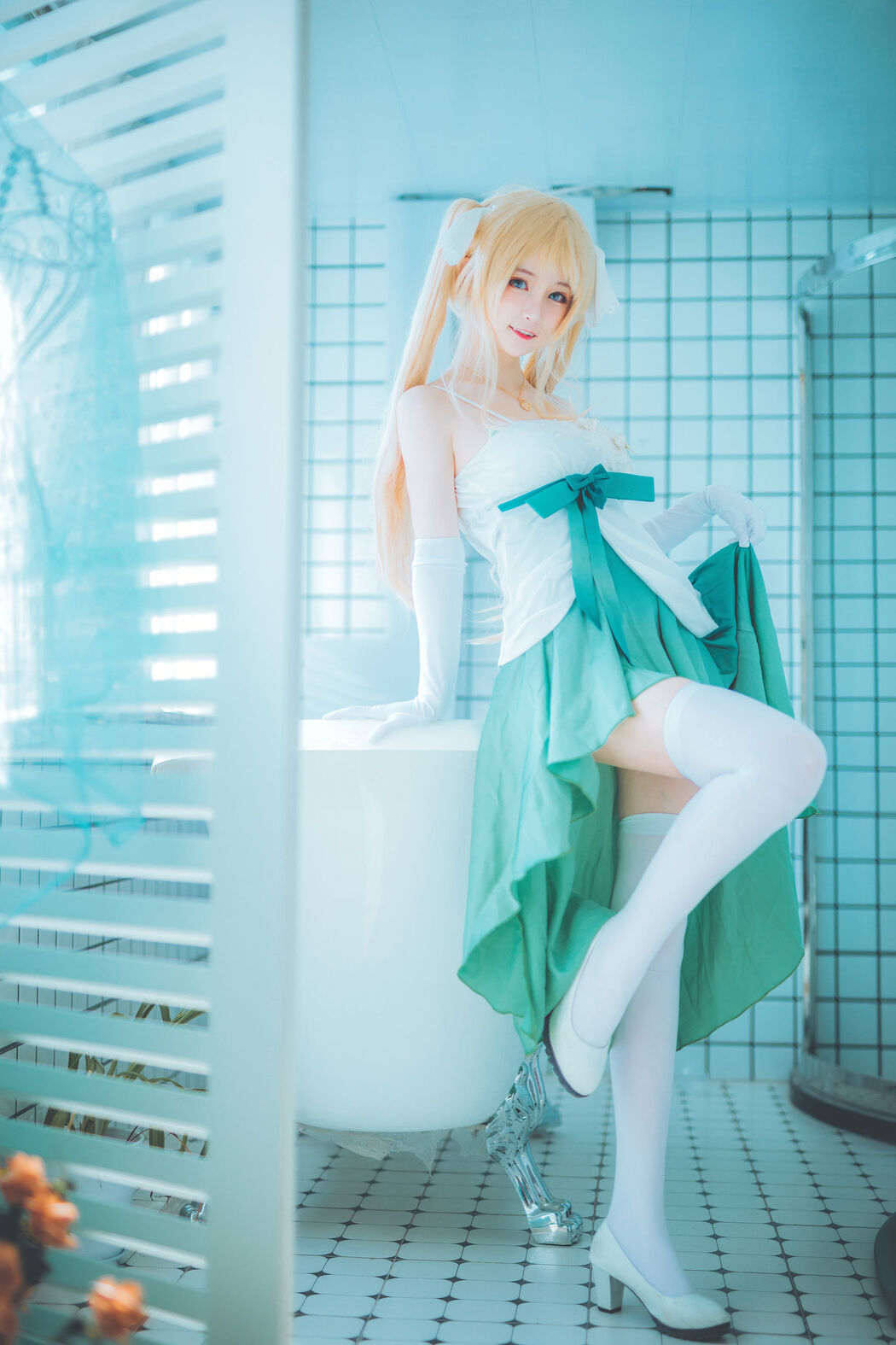 [Beauty Coser] yui goldfish "Passerby Heroine"