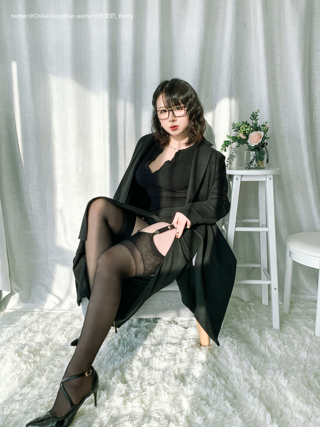 [Beauty Coser] Pipi milk is so cute "Black OL"