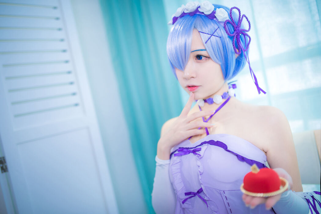 Beauty Coser Erzo Nisa "Rem"