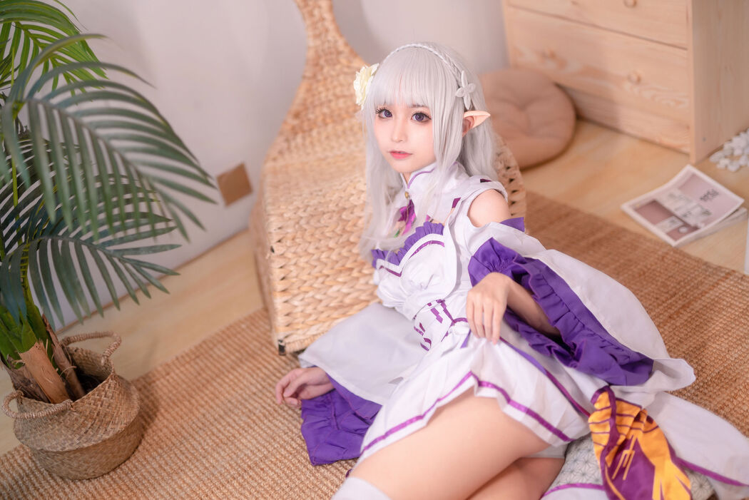 [Beauty Coser] Stupid Momo "Emilia"