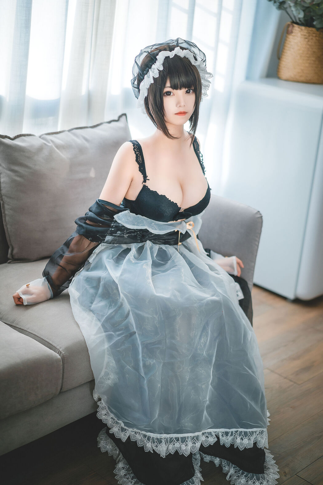 [Beauty Coser] Honey Cat Qiu "Transparent Maid"